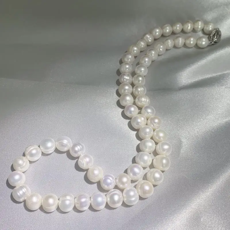 Hurtowa sprzedaż naszyjników z – Pearl Trim Chain recenzja i cena