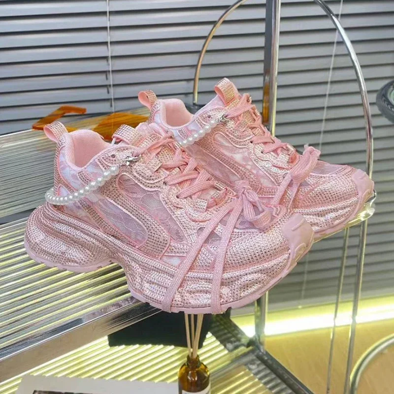 Wysokiej jakości sneakersy dam – Crystal Mesh Fabric recenzja i cena