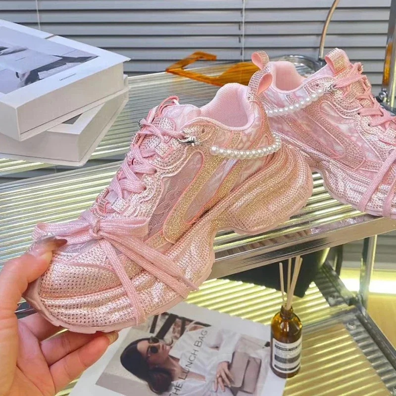 Wysokiej jakości sneakersy dam – Crystal Mesh Fabric recenzja i cena